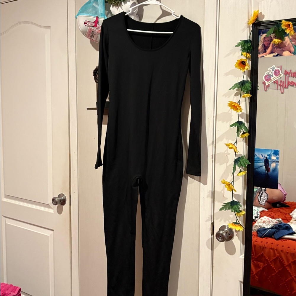 SHEIN Black Long Sleeve Jumpsuit
